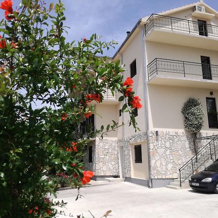 Milosavljevic Apartments Tivat Exteriér fotografie
