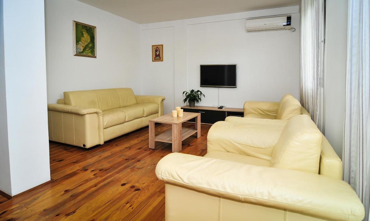 Milosavljevic Apartments Tivat Exteriér fotografie