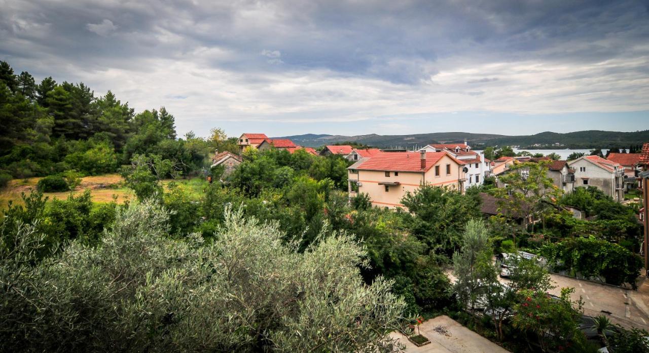 Milosavljevic Apartments Tivat Exteriér fotografie