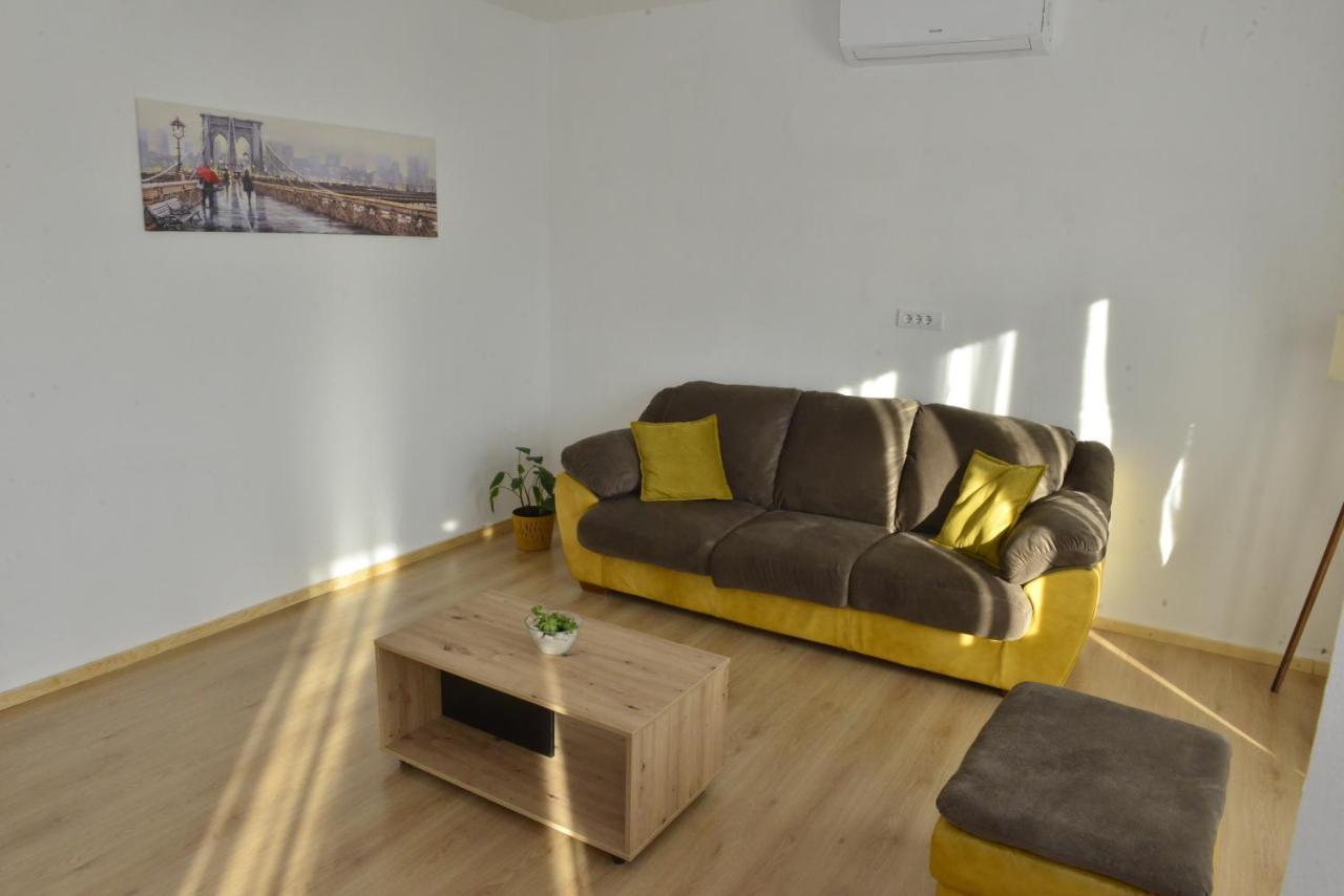 Milosavljevic Apartments Tivat Exteriér fotografie
