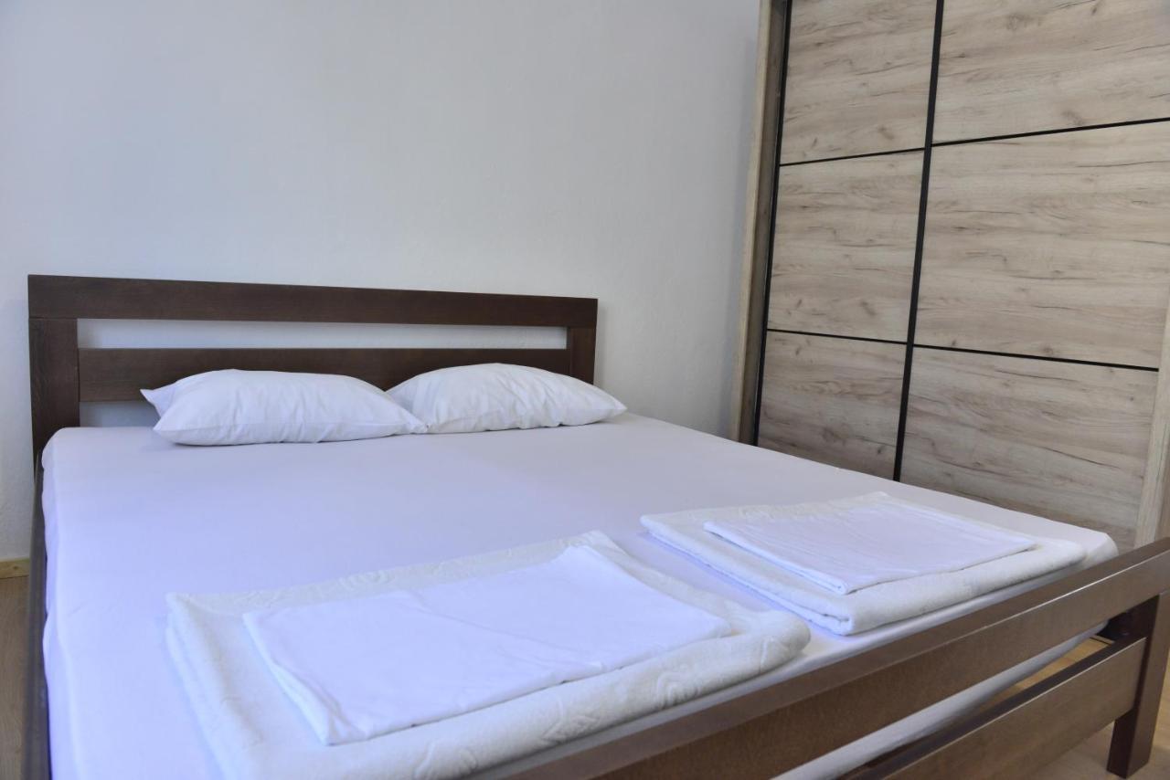 Milosavljevic Apartments Tivat Exteriér fotografie