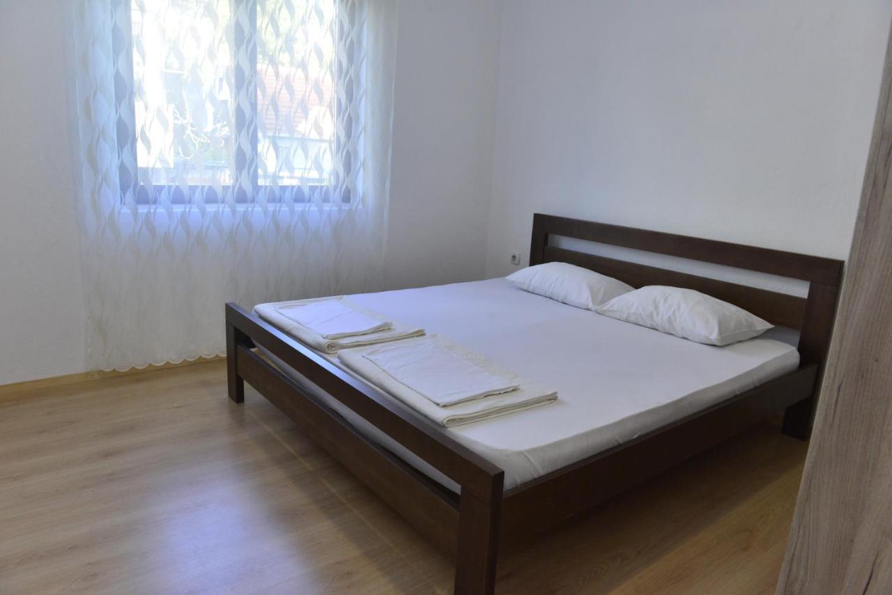 Milosavljevic Apartments Tivat Exteriér fotografie
