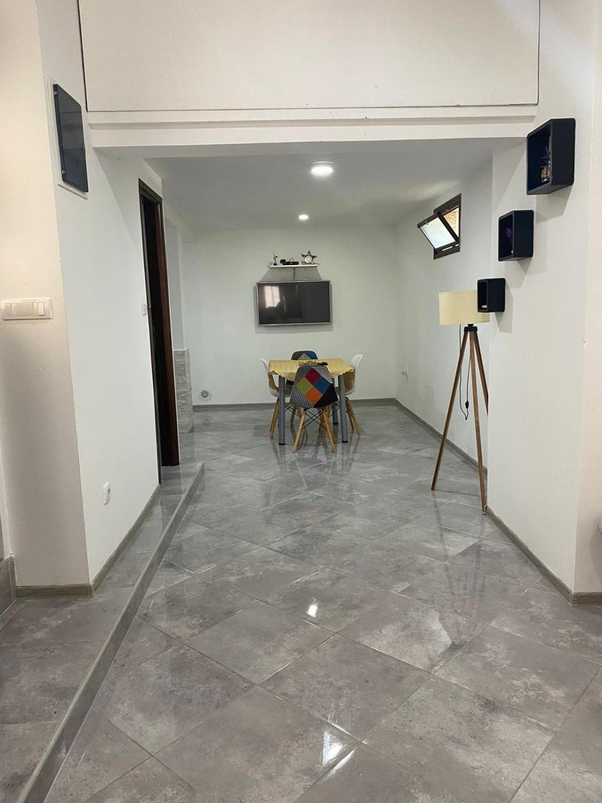 Milosavljevic Apartments Tivat Exteriér fotografie