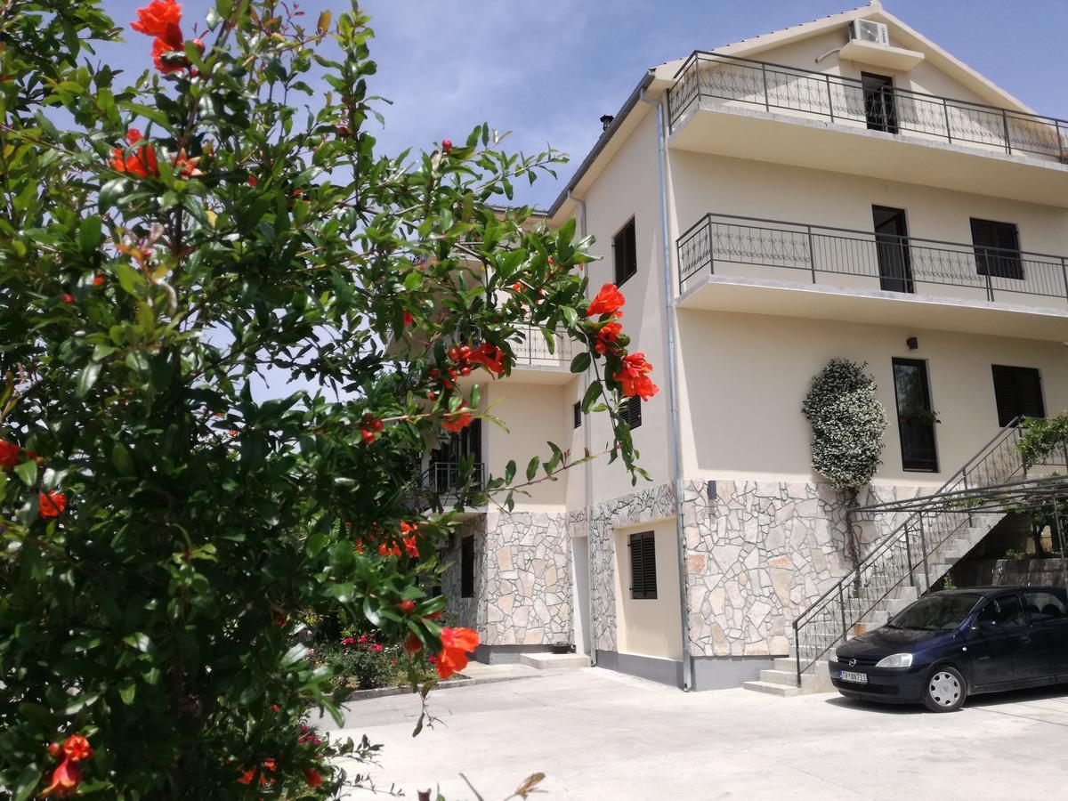 Milosavljevic Apartments Tivat Exteriér fotografie